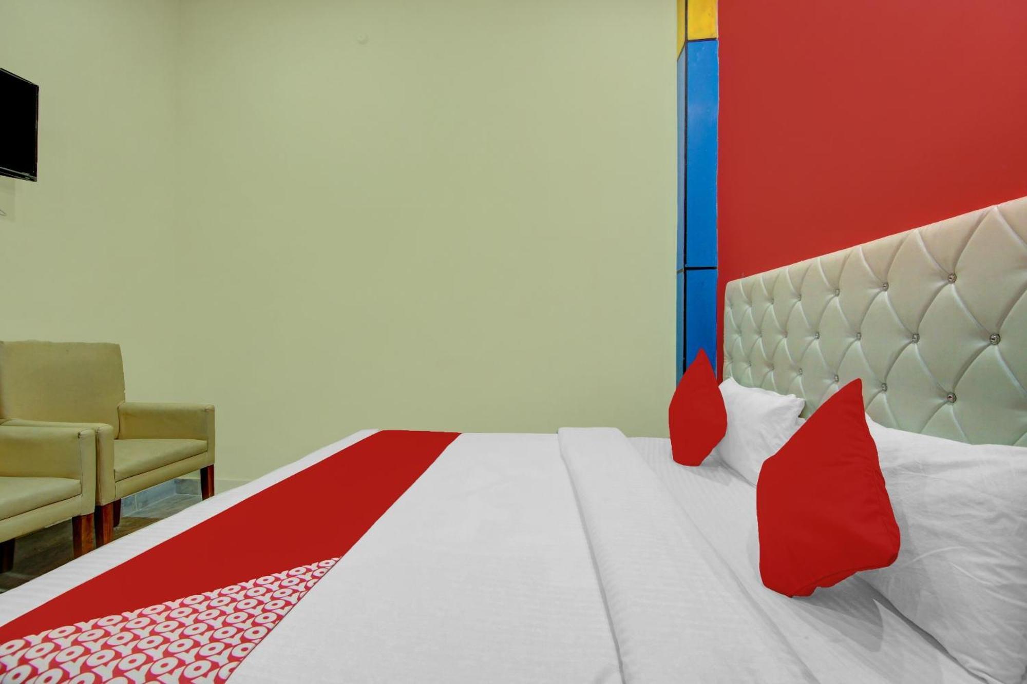 Hotel O Gg Farms Мератх Экстерьер фото